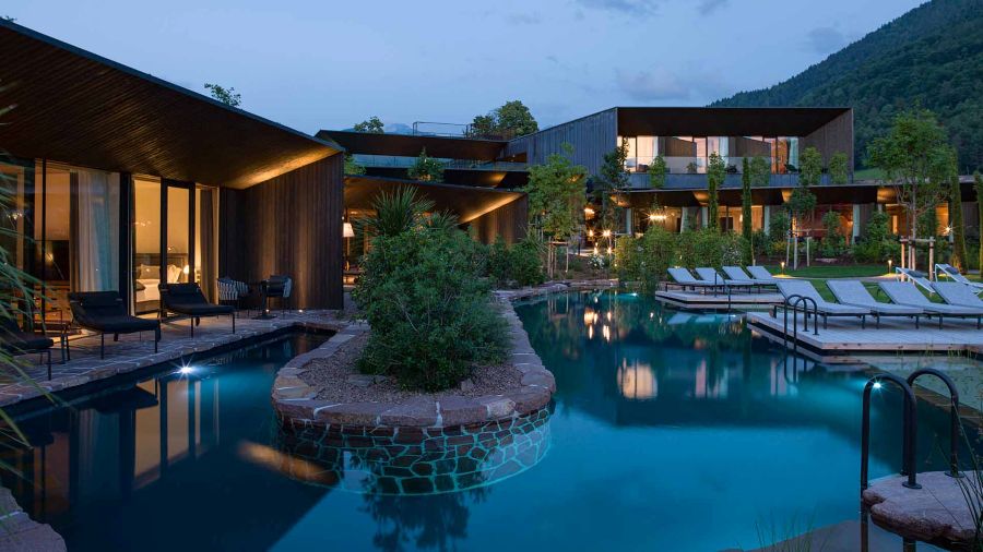 Manna Luxury Resort